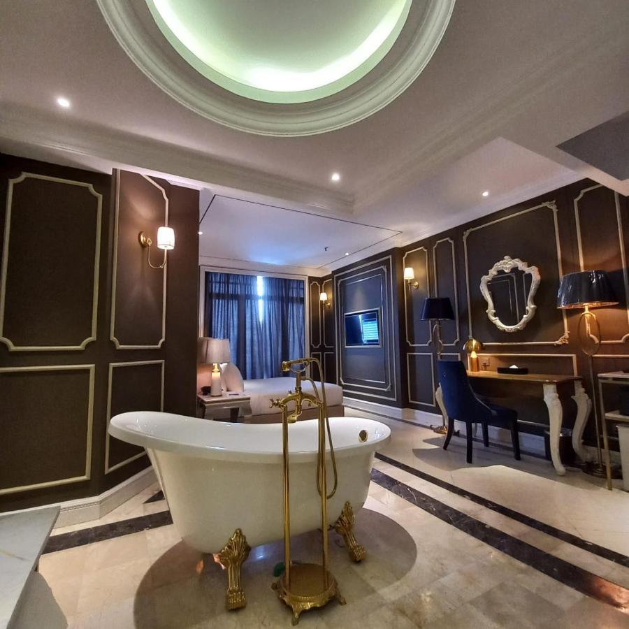 Grand Eska Hotel & Suites Batam Nagoya Eksteriør billede