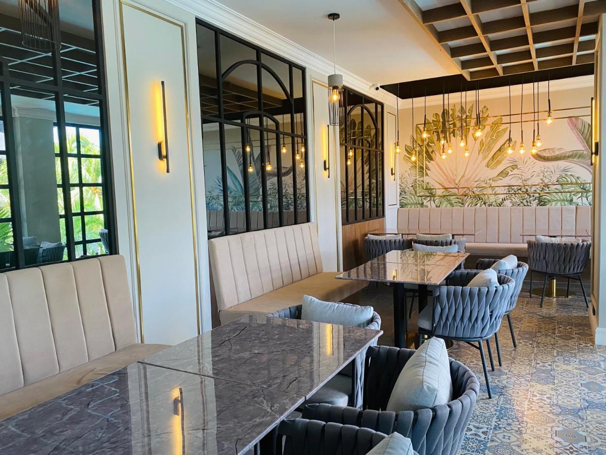 Grand Eska Hotel & Suites Batam Nagoya Eksteriør billede