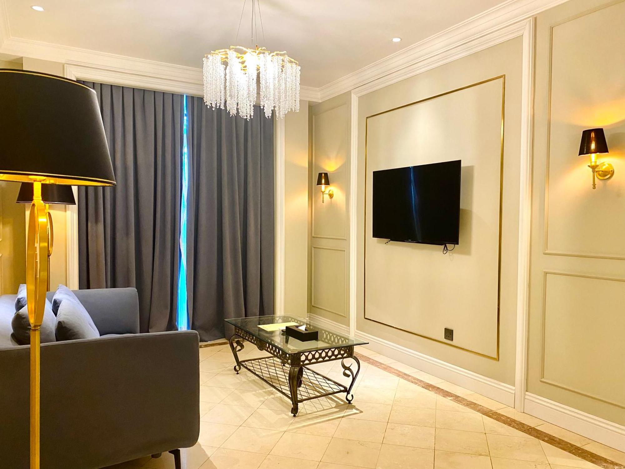 Grand Eska Hotel & Suites Batam Nagoya Eksteriør billede