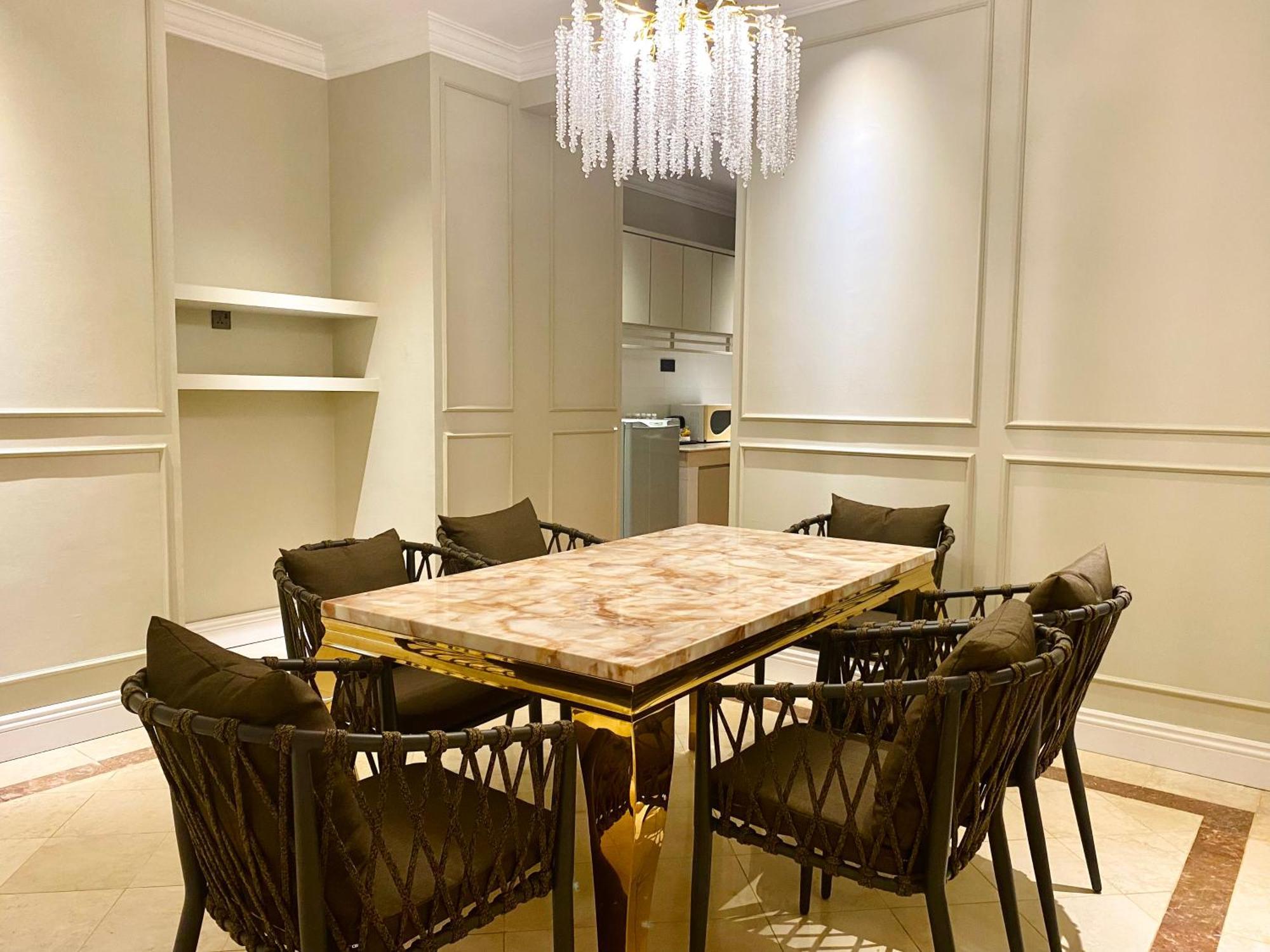Grand Eska Hotel & Suites Batam Nagoya Eksteriør billede