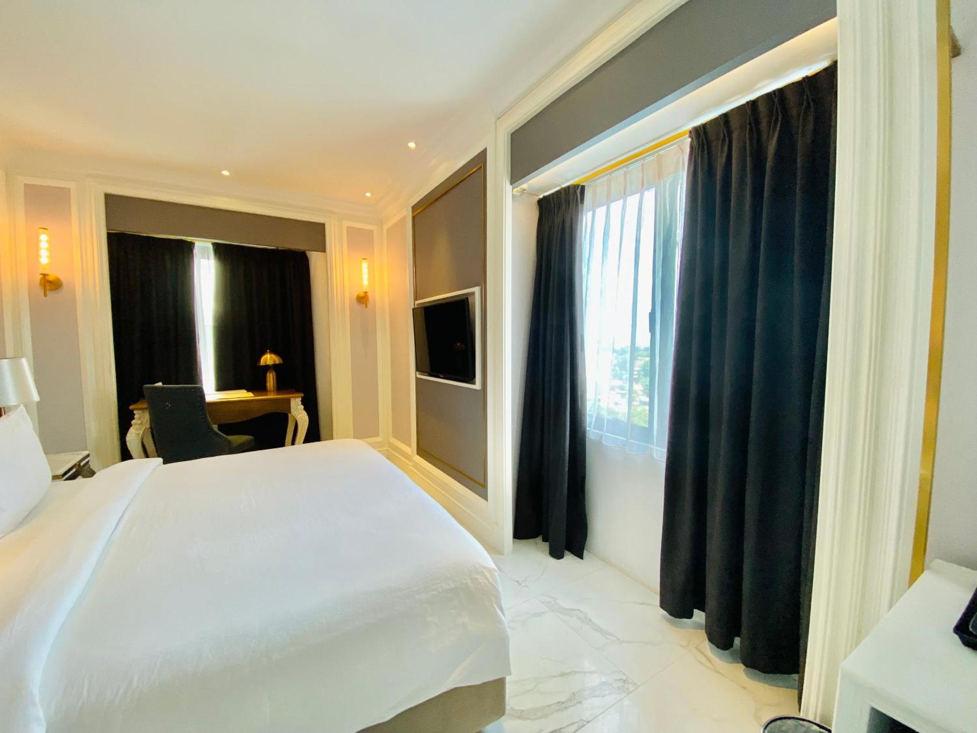 Grand Eska Hotel & Suites Batam Nagoya Eksteriør billede